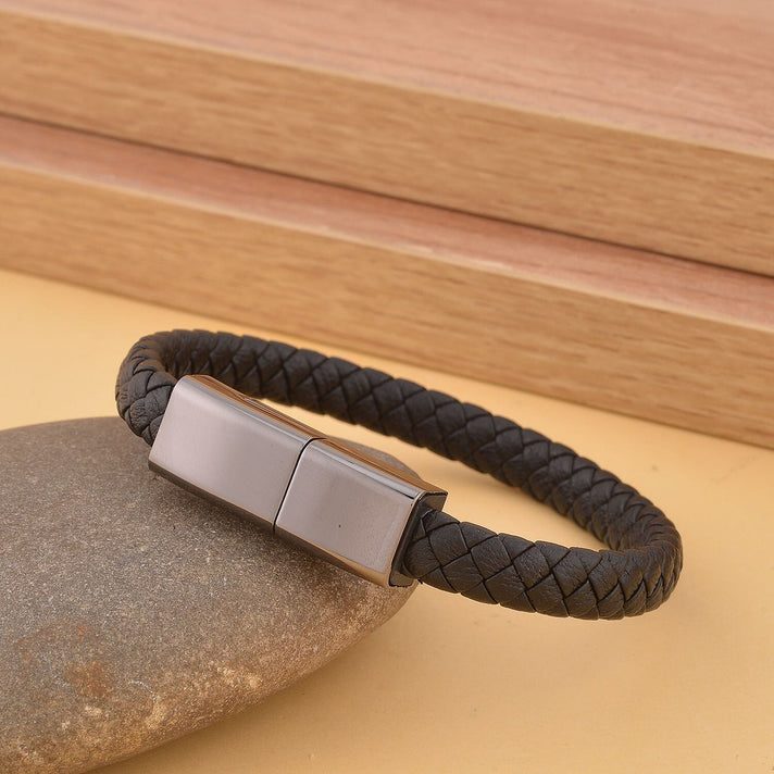 Leather USB Charging Cable Bracelet (Size - 7.5) in Black Tone V32647043 2