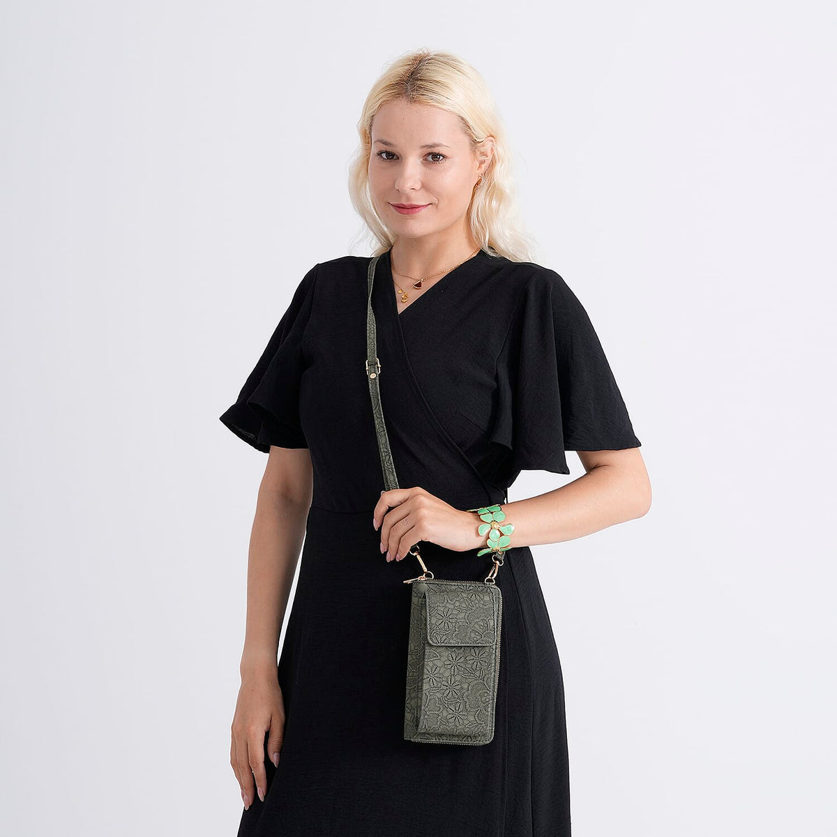 LA MAREY Set of 2 RFID Protected Crossbody Phone Bag &amp; Flower Cuff Bracelet - Hunter Green V32524719 2