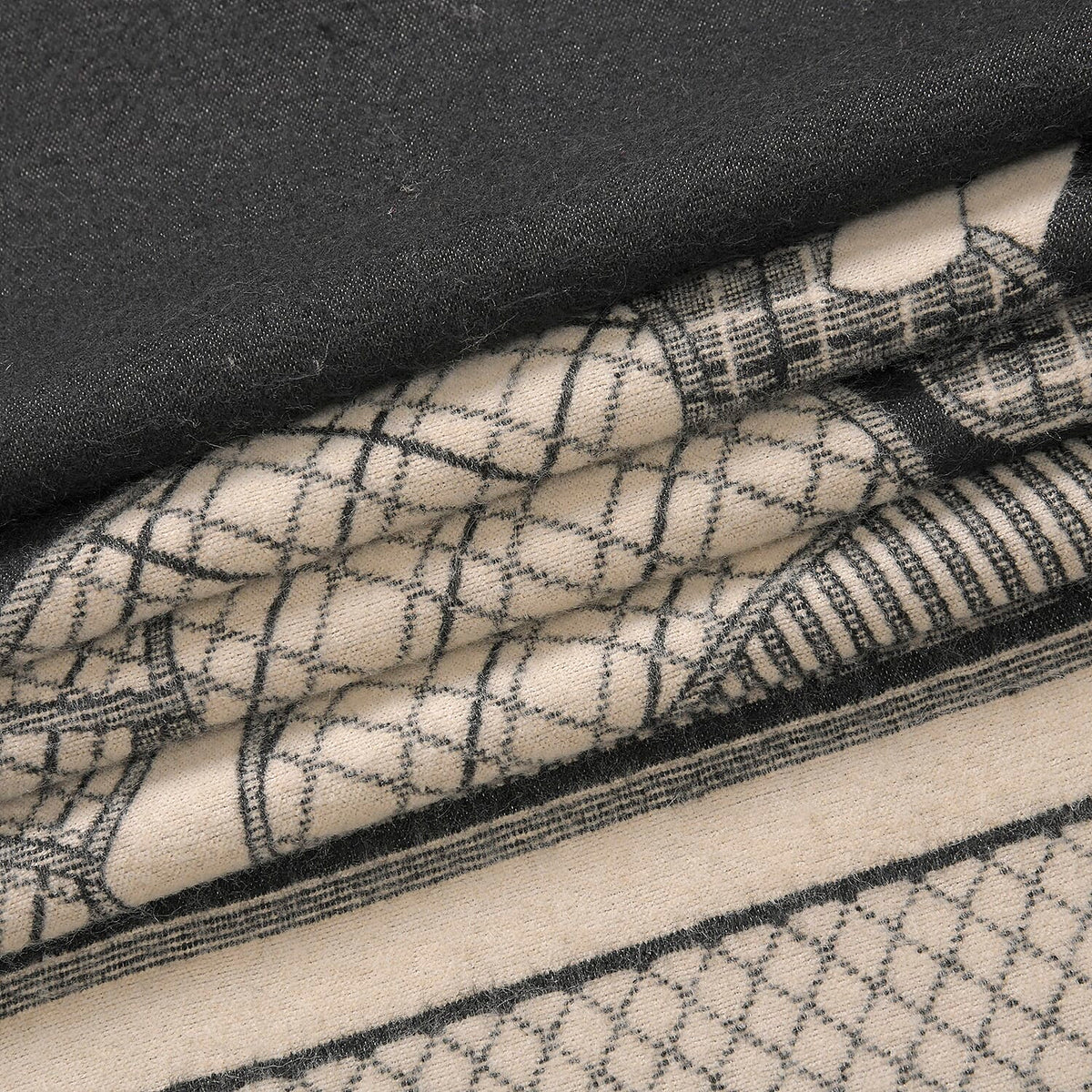 Close Out Deal - Designer Luxurious Horse Print Warm Shawl 7933883 12