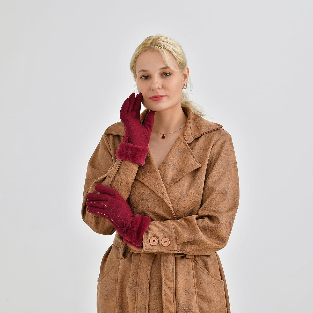 Cashmere-Blend Winter Gloves with Faux Fur Trim and Bow Detail - Touchscreen Friendly 7852900 2
