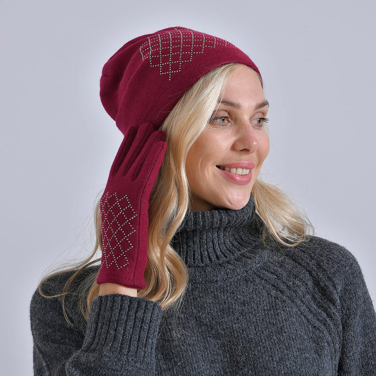 Closeout Deal - 2 Piece Set -Cashmere Diamond Pattern Hat and Gloves-  Burgundy V32603049 3