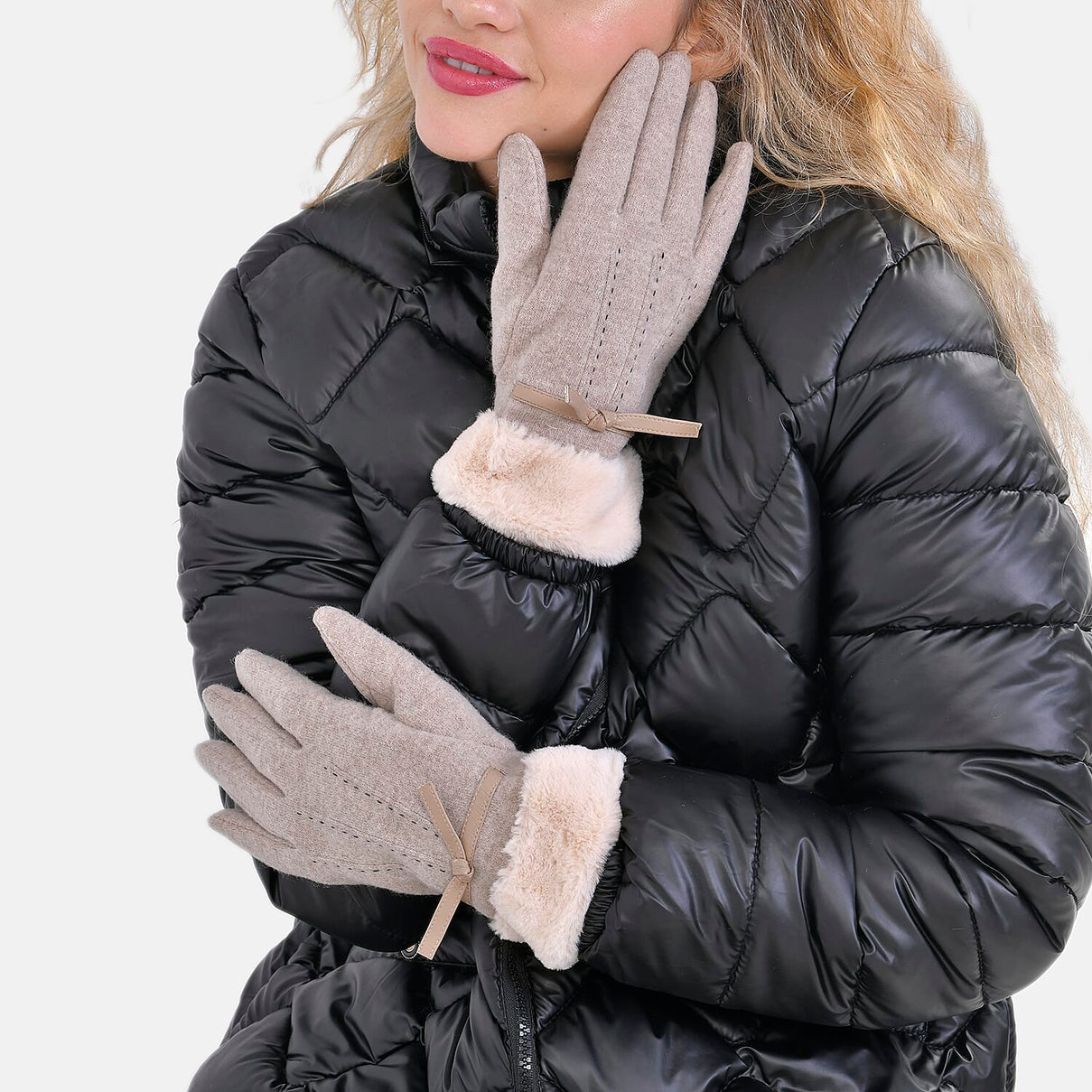 Cashmere Gloves With Faux Fur With Touch Screen Function 7621016 2