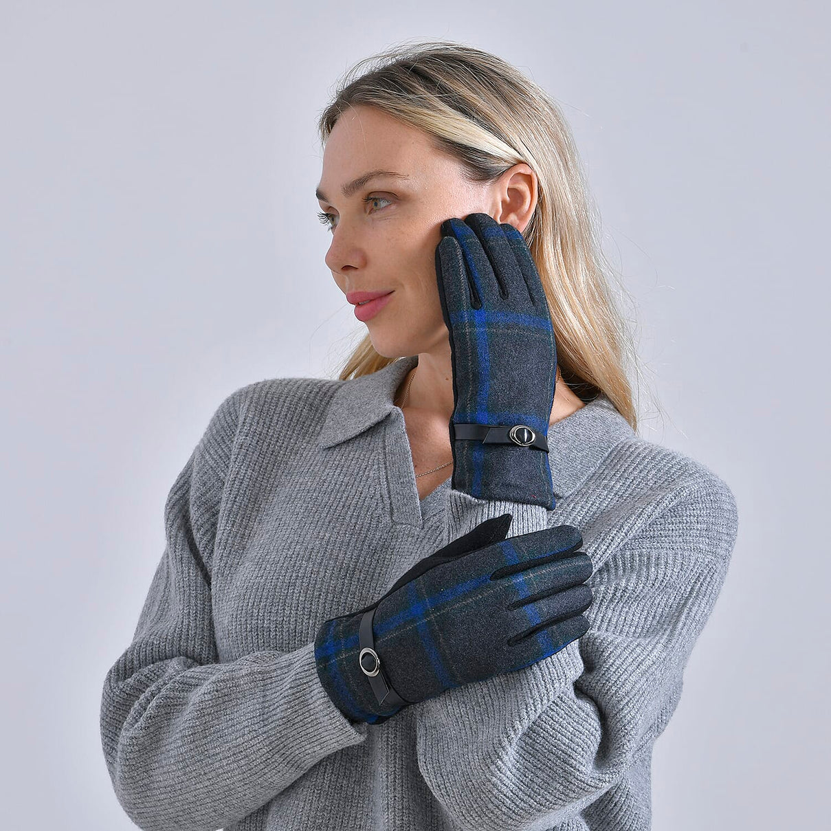 Cashmere Winter Plaid Gloves with Touch Screen Tips 7833573 2