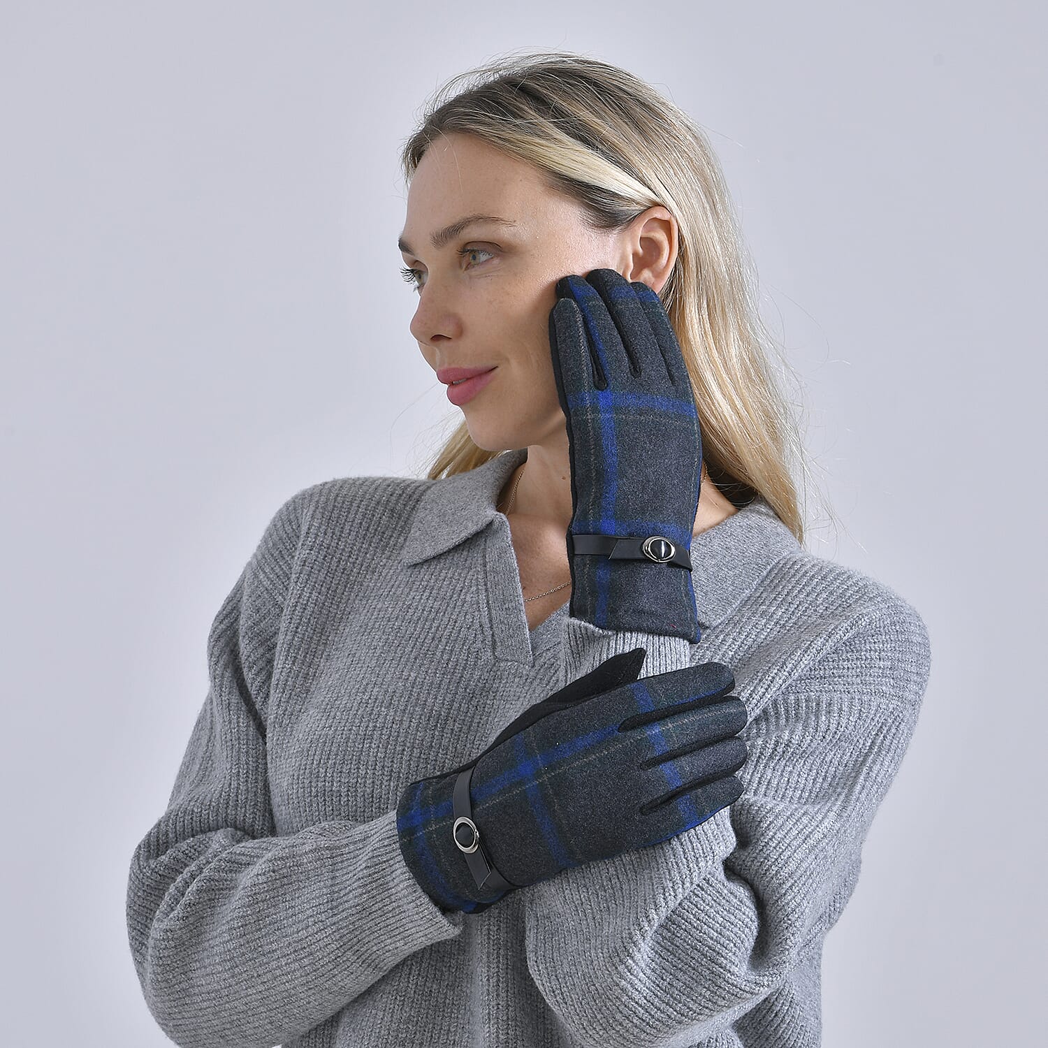Cashmere Winter Plaid Gloves with Touch Screen Tips 7833573 2