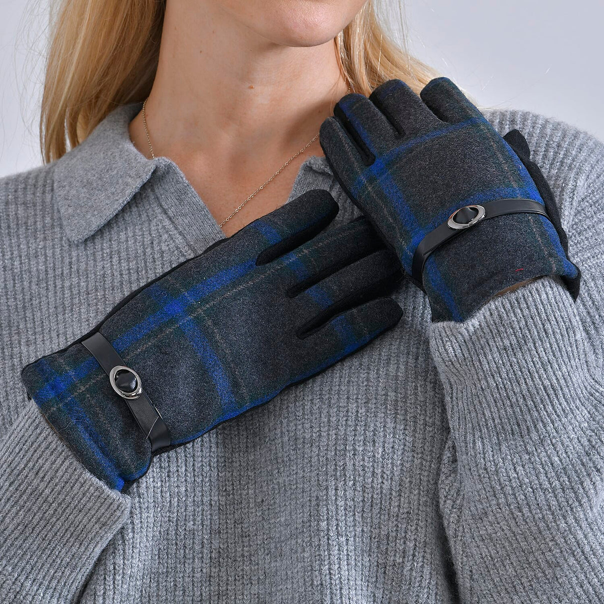 Cashmere Winter Plaid Gloves with Touch Screen Tips 7833573 3
