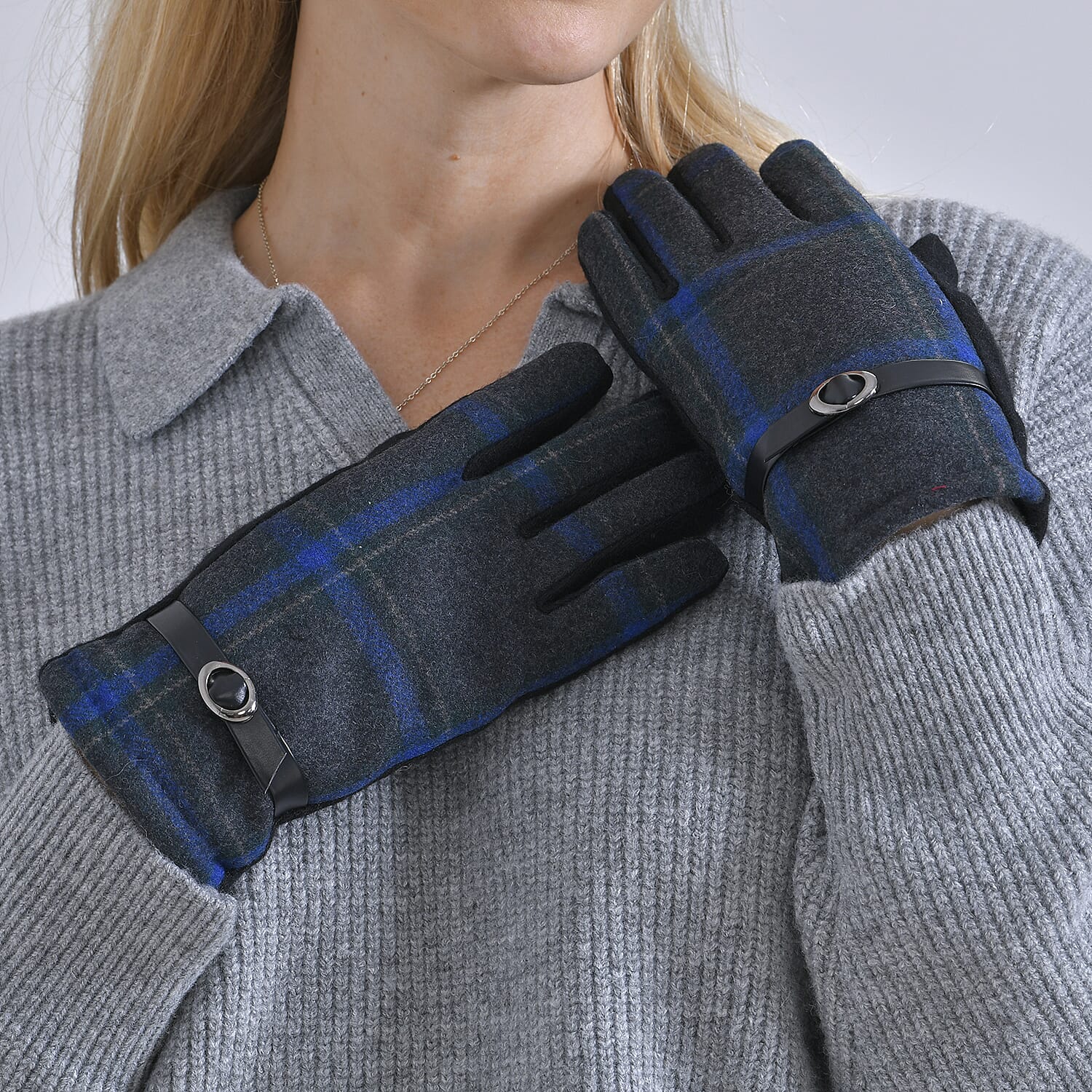 Cashmere Winter Plaid Gloves with Touch Screen Tips 7833573 3