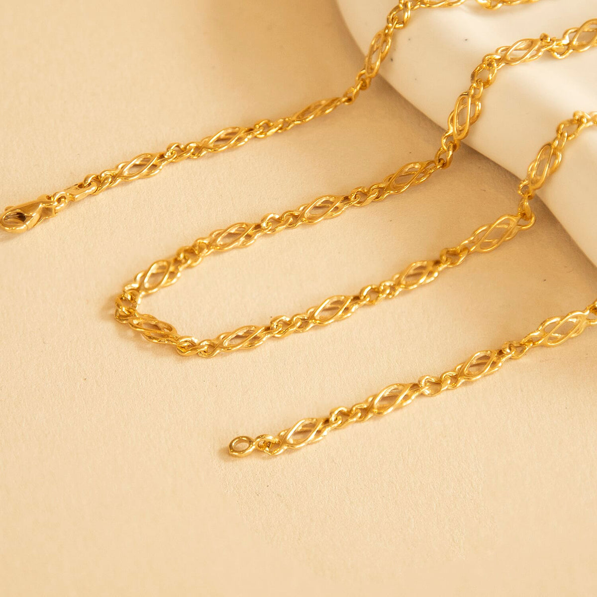 Celtic Chain 16 Inch in 9K Yellow Gold 7575792 2