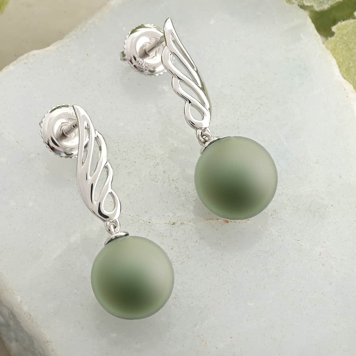 Certified &amp; Appraised ILIANA 10 Ct. AAA Tahitian Pearl (8.50-9.0 MM) Drop Earrings in 18K White Gold 7732978 1