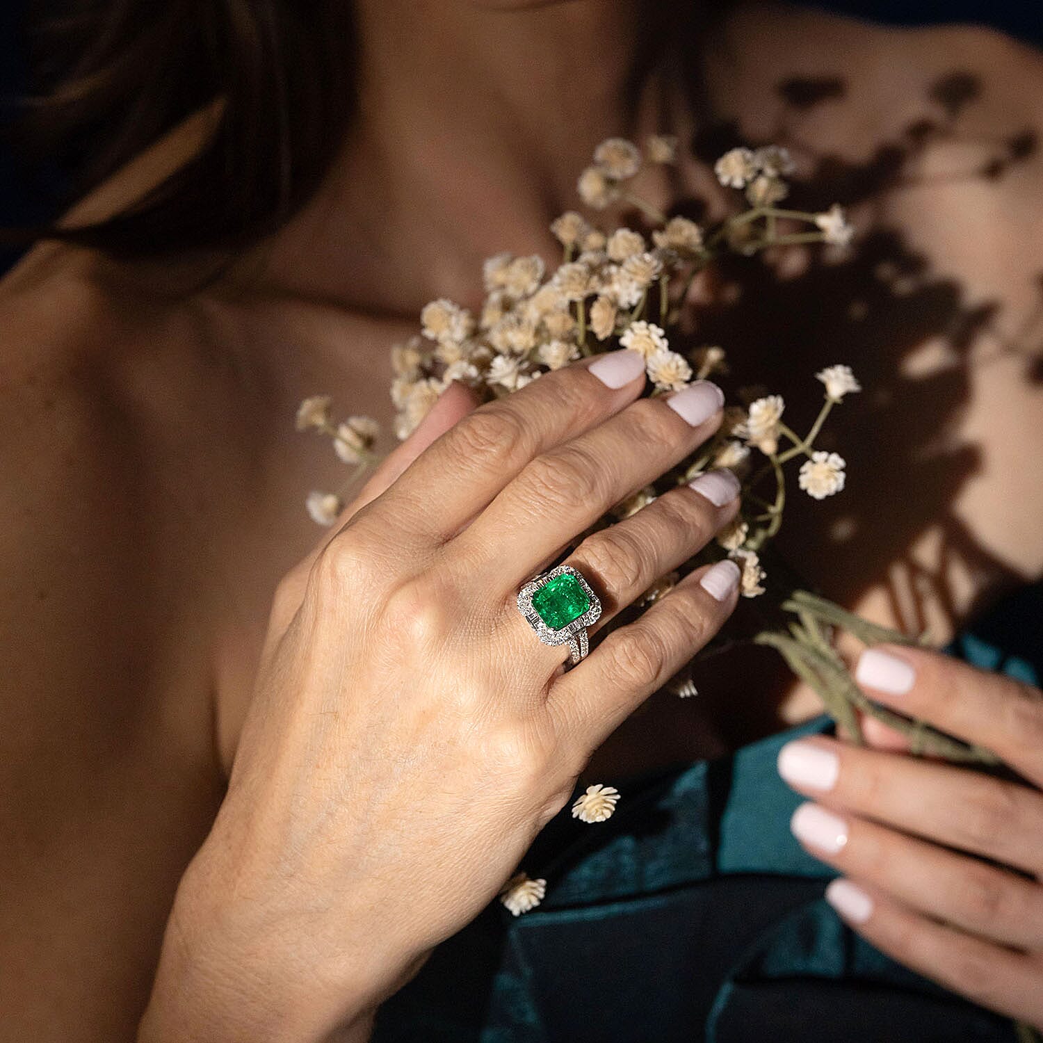 Chairman Vault Collection Certified &amp; Appraised RHAPSODY AAAA Ethiopian Emerald, Diamond Halo Ring in 950 Platinum 7.99 Ct. (E-F VS) 7769586 3