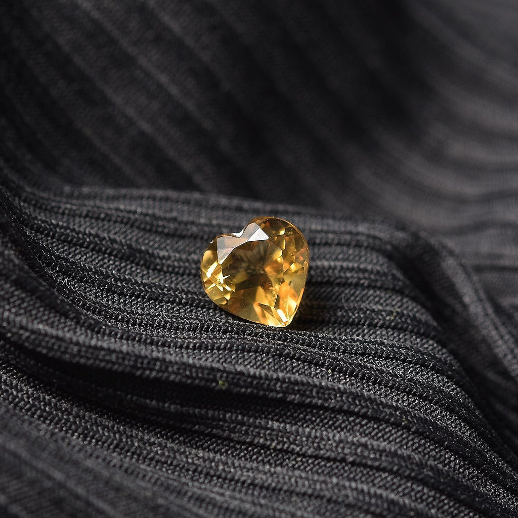 Citrine Heart Shape Gemstone 0.89 Ct