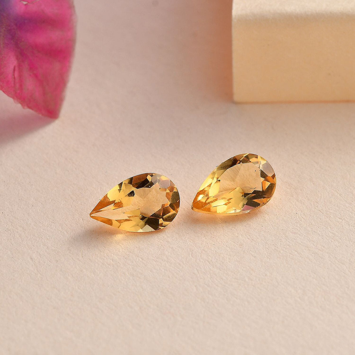 Set of 2 Citrine Loose Gemstones in Pear Cut (8x5mm) 7751293 2