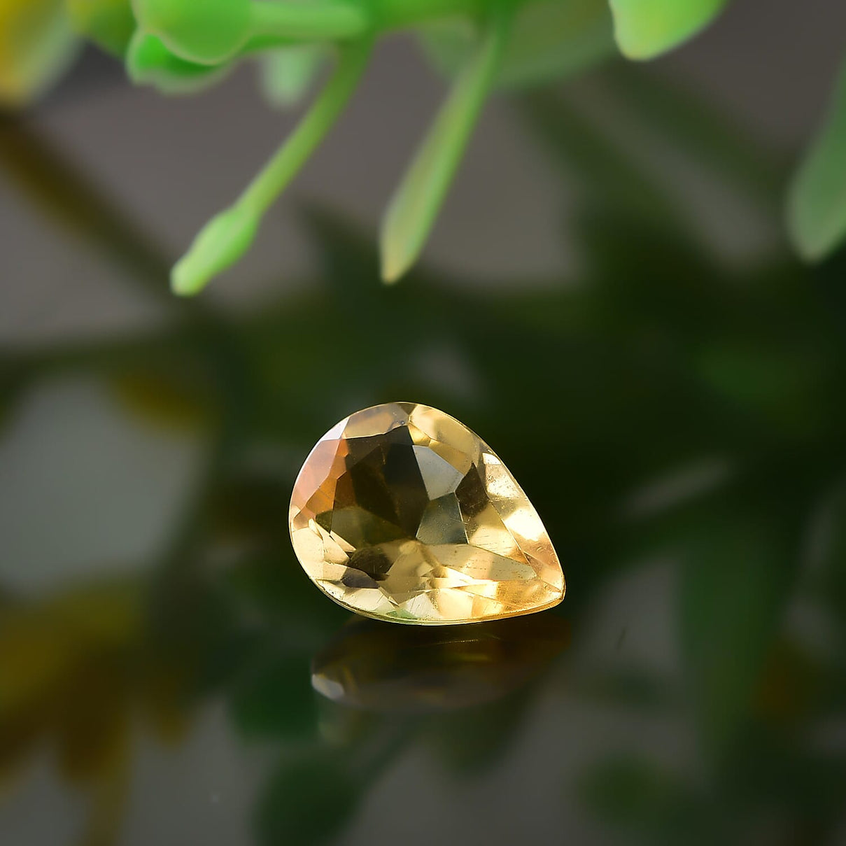 0.84 Ct. Citrine Loose Gemstone in Pear Shape 8062429 1