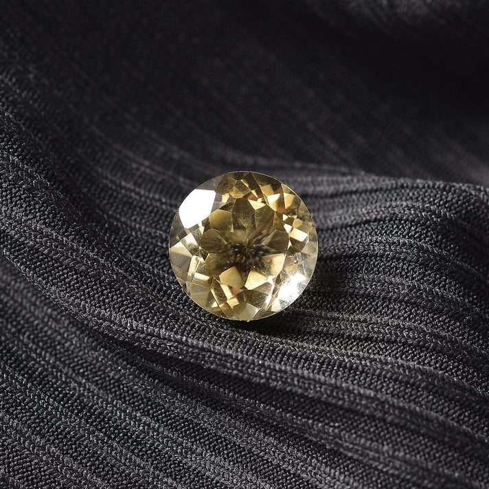 A Citrine Loose Gemstone in Round Shape (10mm) 3.2 ct. 8025476 2