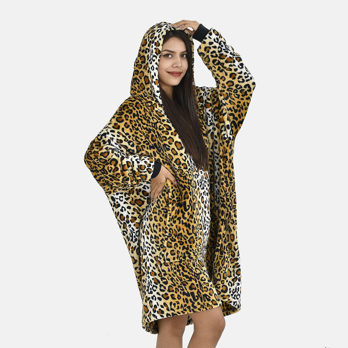Leopard Pattern Flannel Oversized Hoodie with a Giant Pocket (One Size) - Black 7214657 7