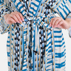 Closeout Deal- Stylish Long Sleeve Blue Geometric Print Long Kimono - Blue