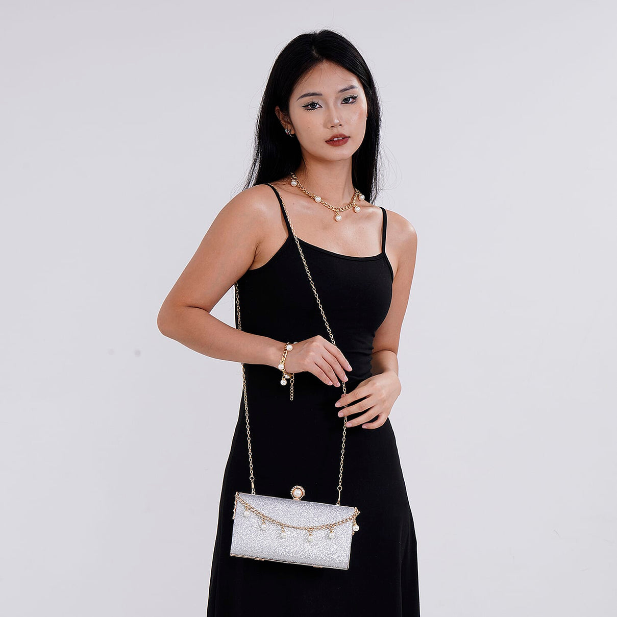 Sequin Clutch Bag with Necklace &amp; Bracelet (Size 22x12x4 cm) - Silver 7863026 2