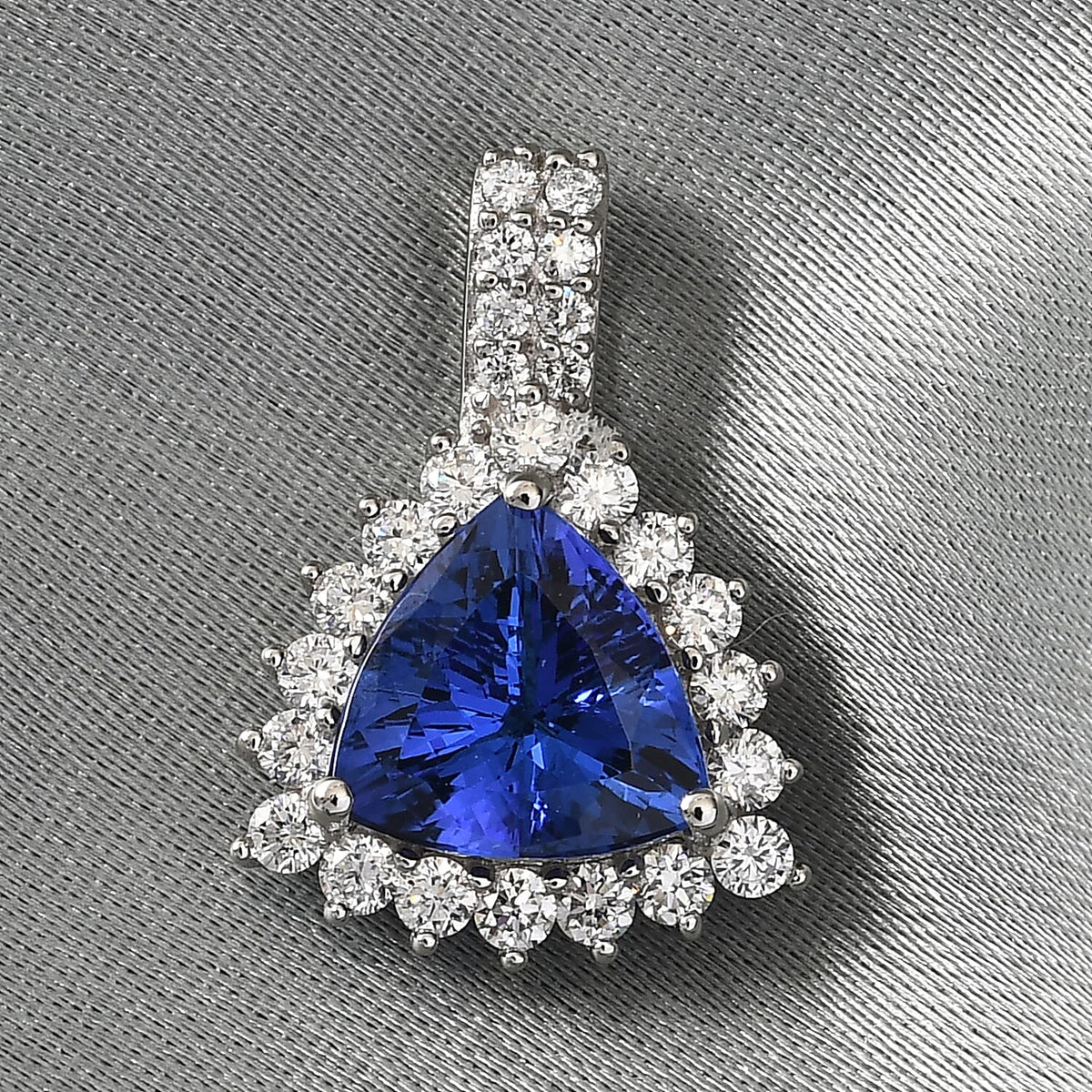 Collector Edition RHAPSODY 2.98 Ct AAAA Tanzanite and Diamond VS EF Halo Pendant in 950 Platinum 3641132 5