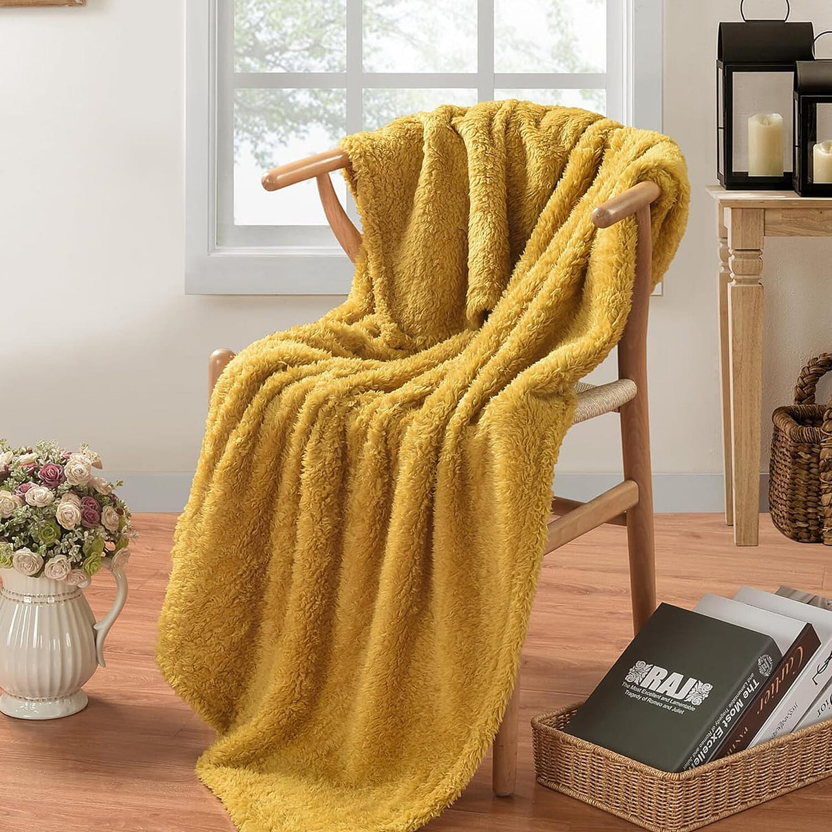 Microfiber Throw Blanket - King Size 7994367 1