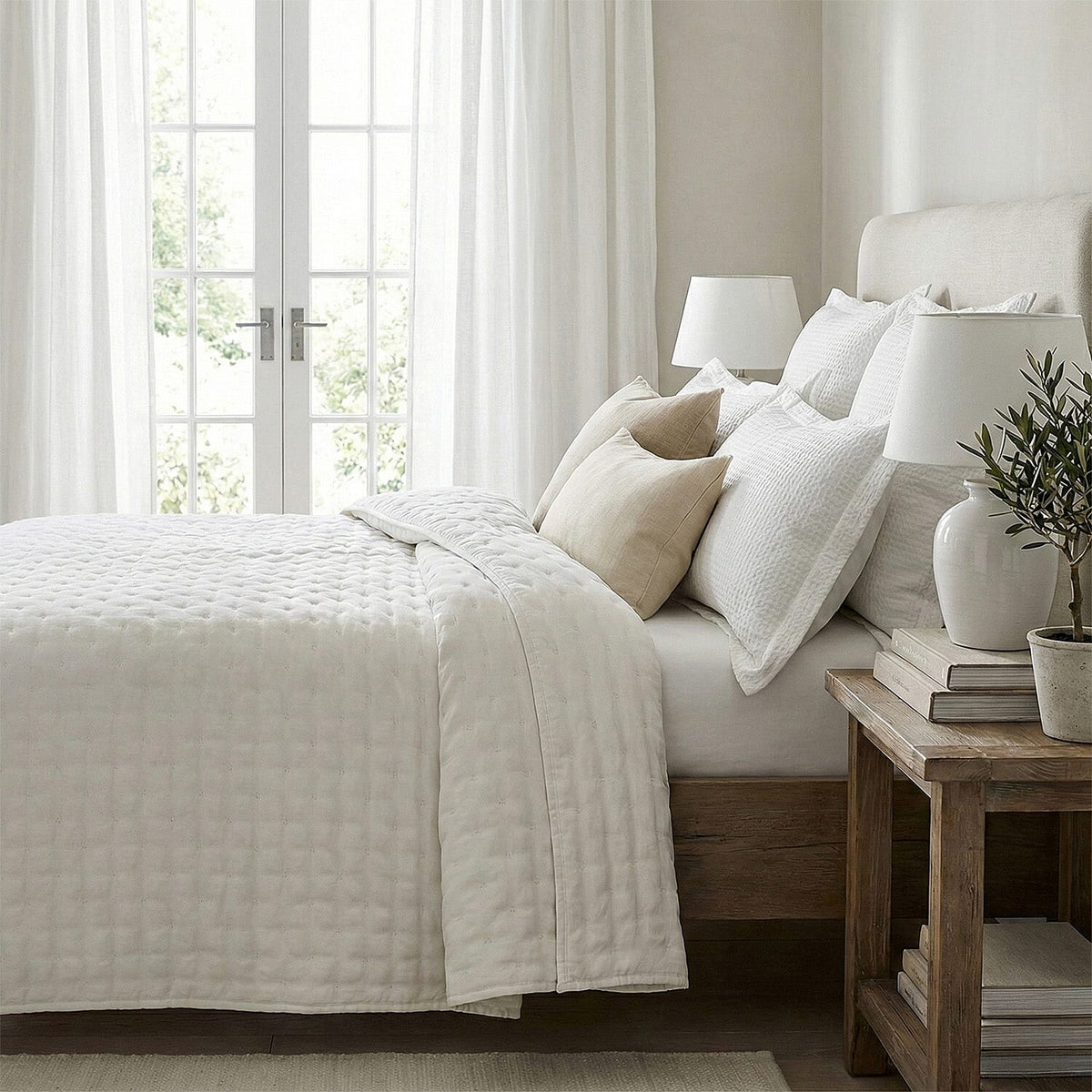 Country Club Leon Embossed Bedspread (Size 260x240 cm) - Vintage White 8051361 0