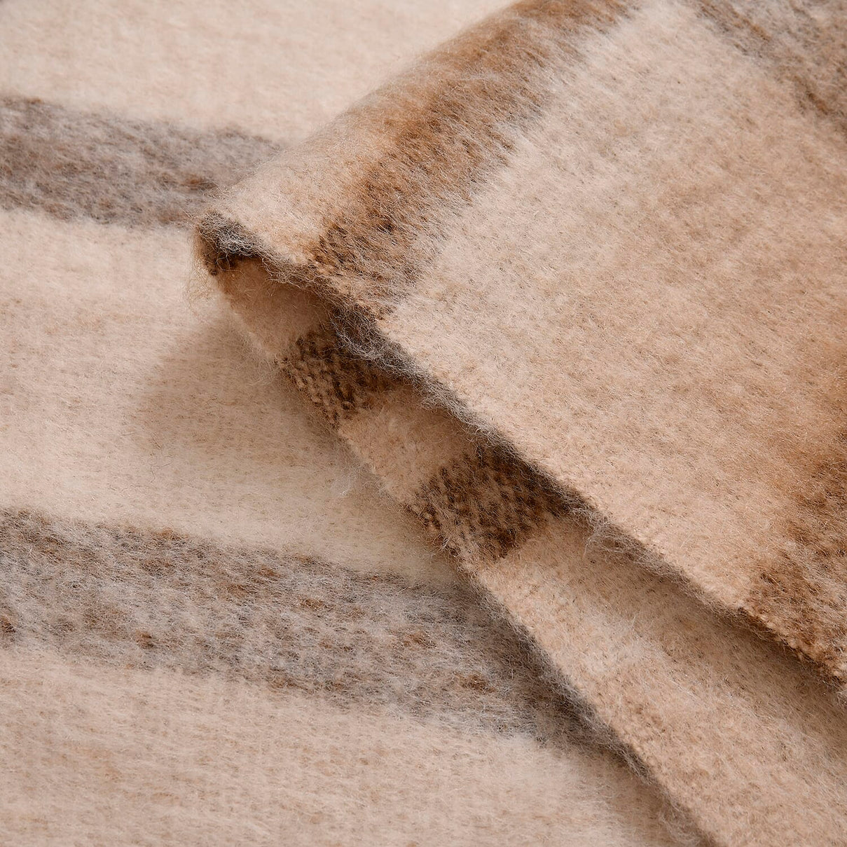 Cozy Checkered Woven Scarf with Fringes (Size 190x47cm) - Beige 7847154 8