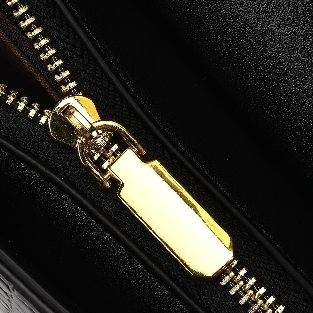 Crocodile Skin Embossed Pattern Two-Tone Wallet Crossbody Bag with Chain Strap V32352615 7
