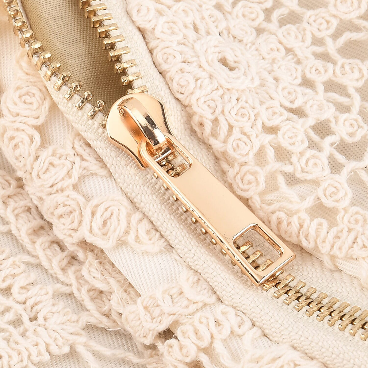 Crochet Crescent Sling Bag with Adjustable Strap - White 8503999 6