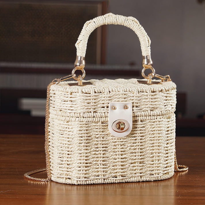 Vintage Style Straw Box Bag with Twist-Lock Clasp &amp; Gold Chain Strap - Green. 8501160 2