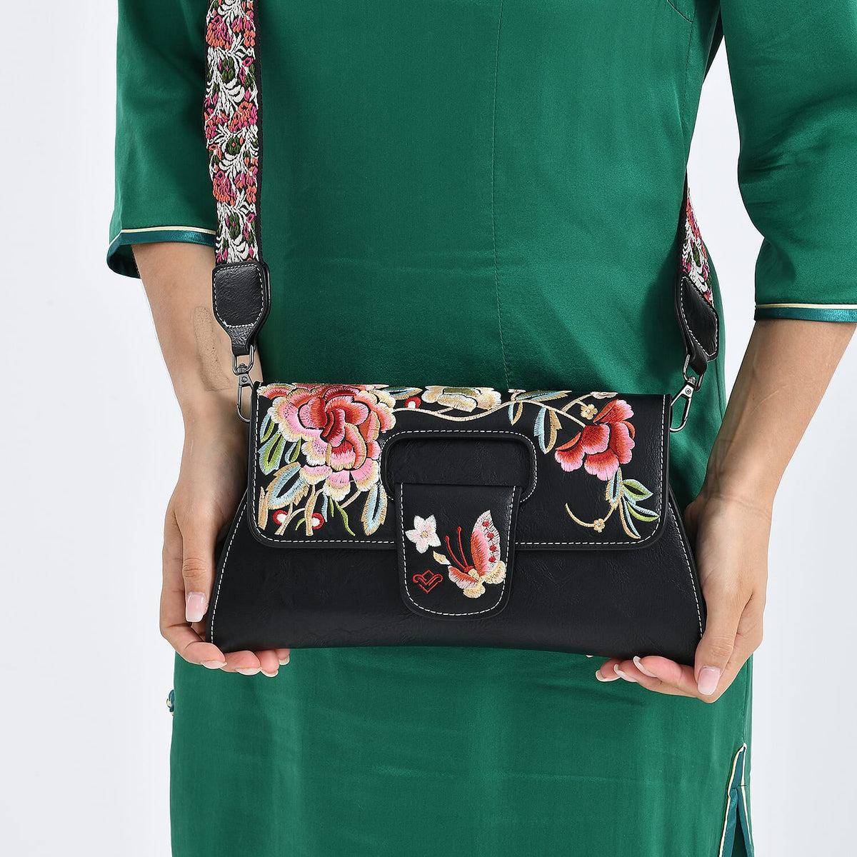 Floral Embroidered Crossbody Bag 8420296 4