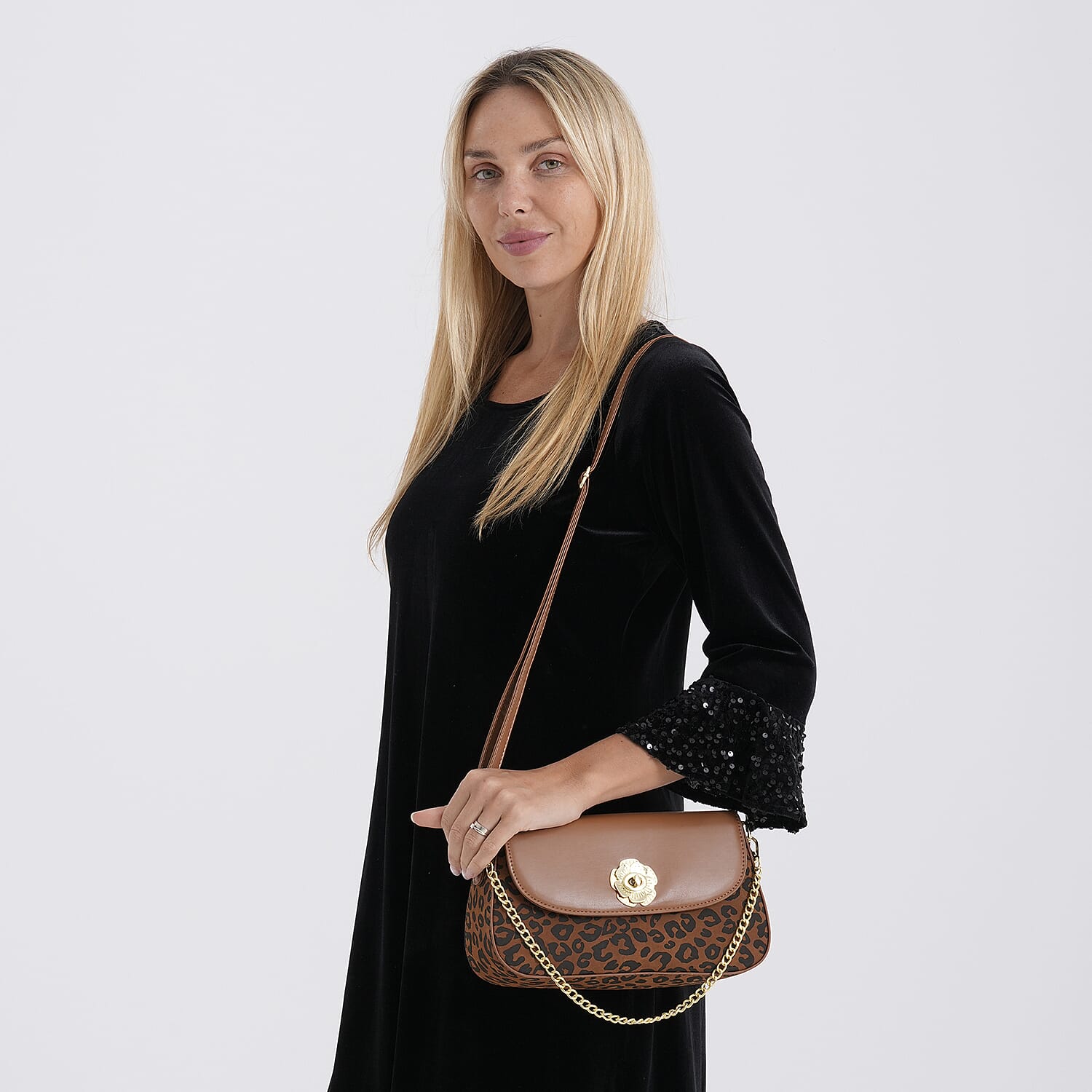 Designer Inspired - Convertible Clutch &amp; Baguette Shoulder Bag with Chain Strap - Light Brown V32523029 3