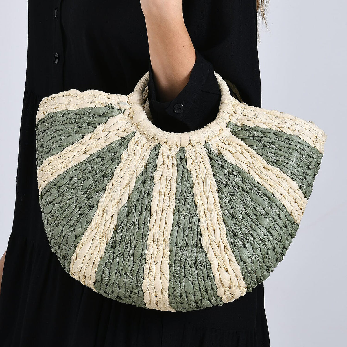 Retro Semi-circle Stripe Straw Beach Handbag - Green 8044569 3