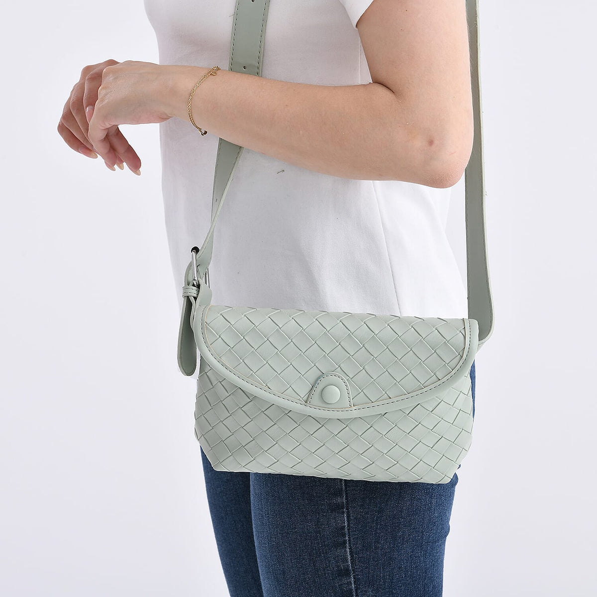 Textured Crossbody Handbag with Adjustable Strap V32579369 3