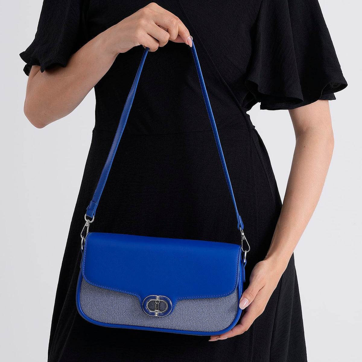 Designer Inspired - Convertible Dual-Strap Convertible Baguette Crossbody &amp; Shoulder Bag - Navy Blue V32514186 4