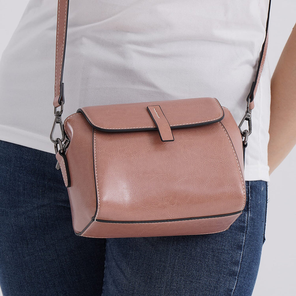 Sumptuous quality 100% Genuine Leather Crossbody Bag- Pink