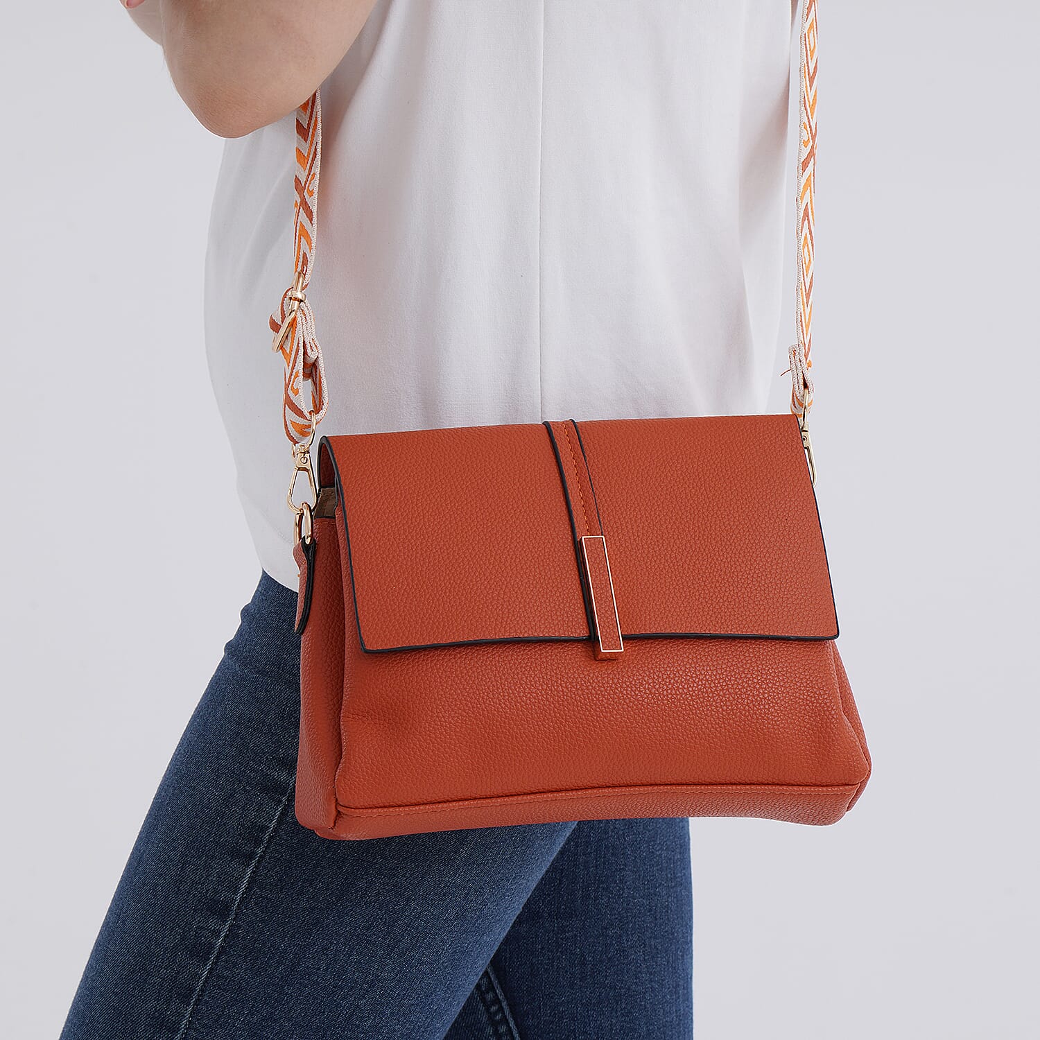 Artisan Crossbody Sling Bag with Geometric Pattern Strap 8044950 3