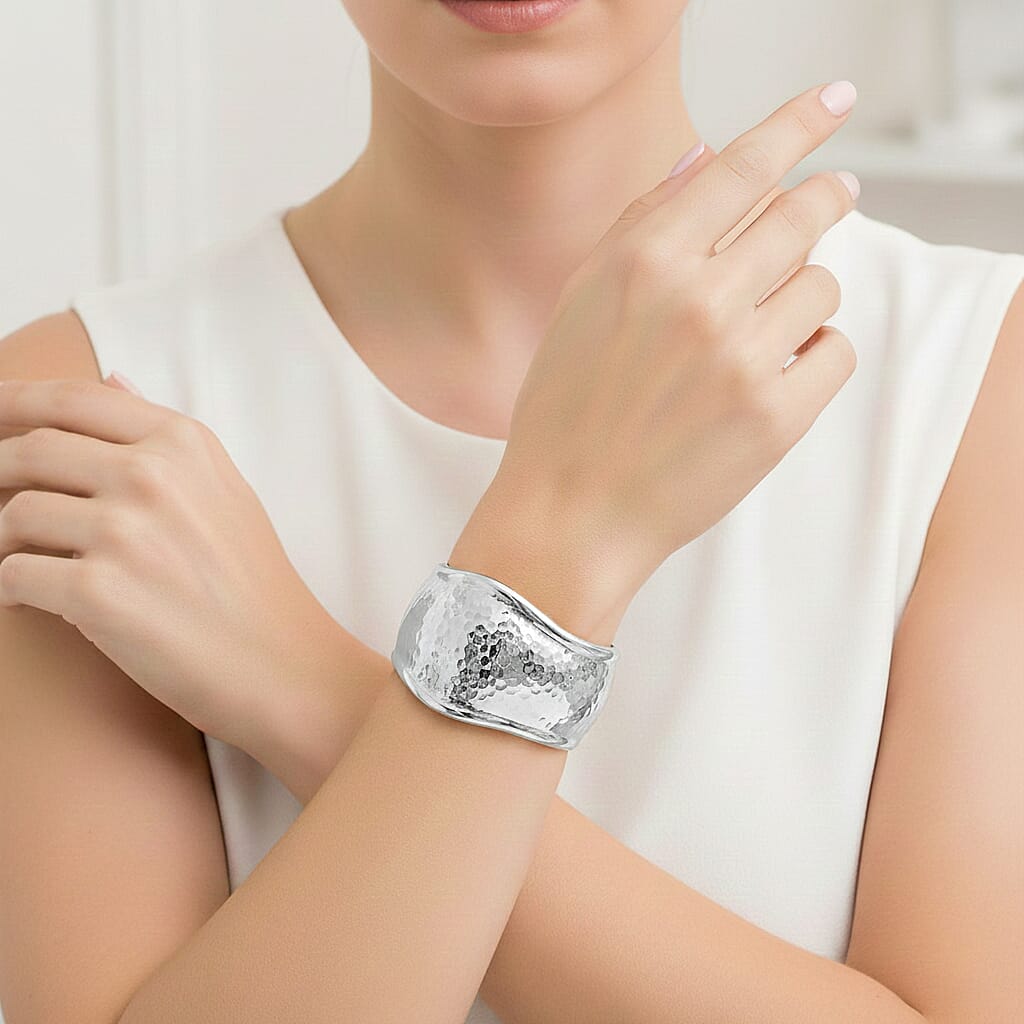 Openable Hammered Cuff Bangle With Hinged Mechanism, Size 7 8282647 3