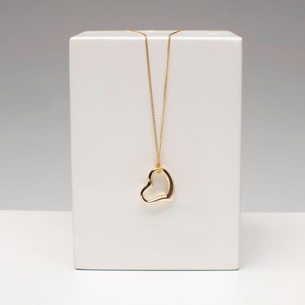 Curb Chain Size 18 Inches in 9K Yellow Gold 6127031 2