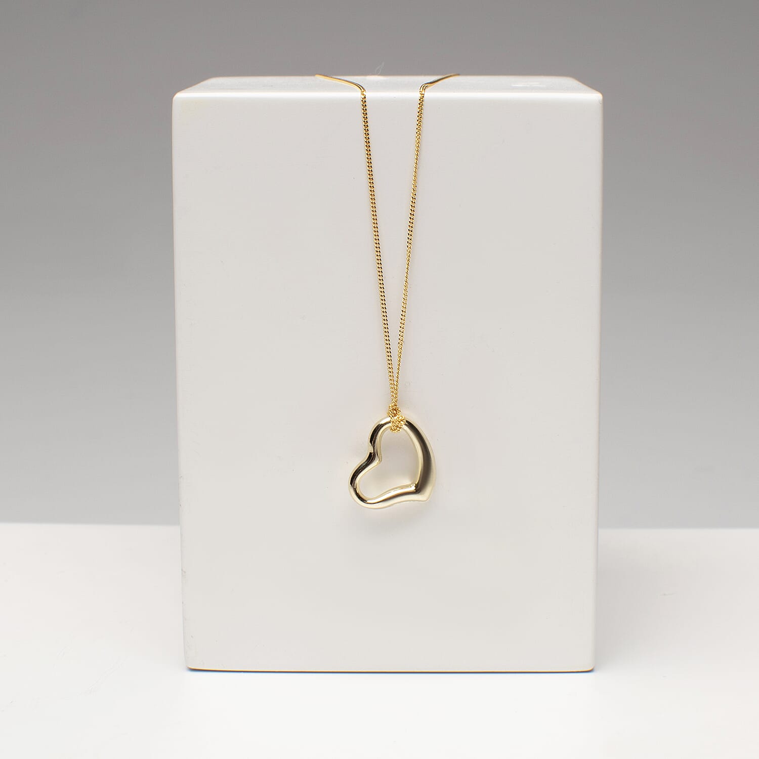 Curb Chain Size 18 Inches in 9K Yellow Gold 6127031 2