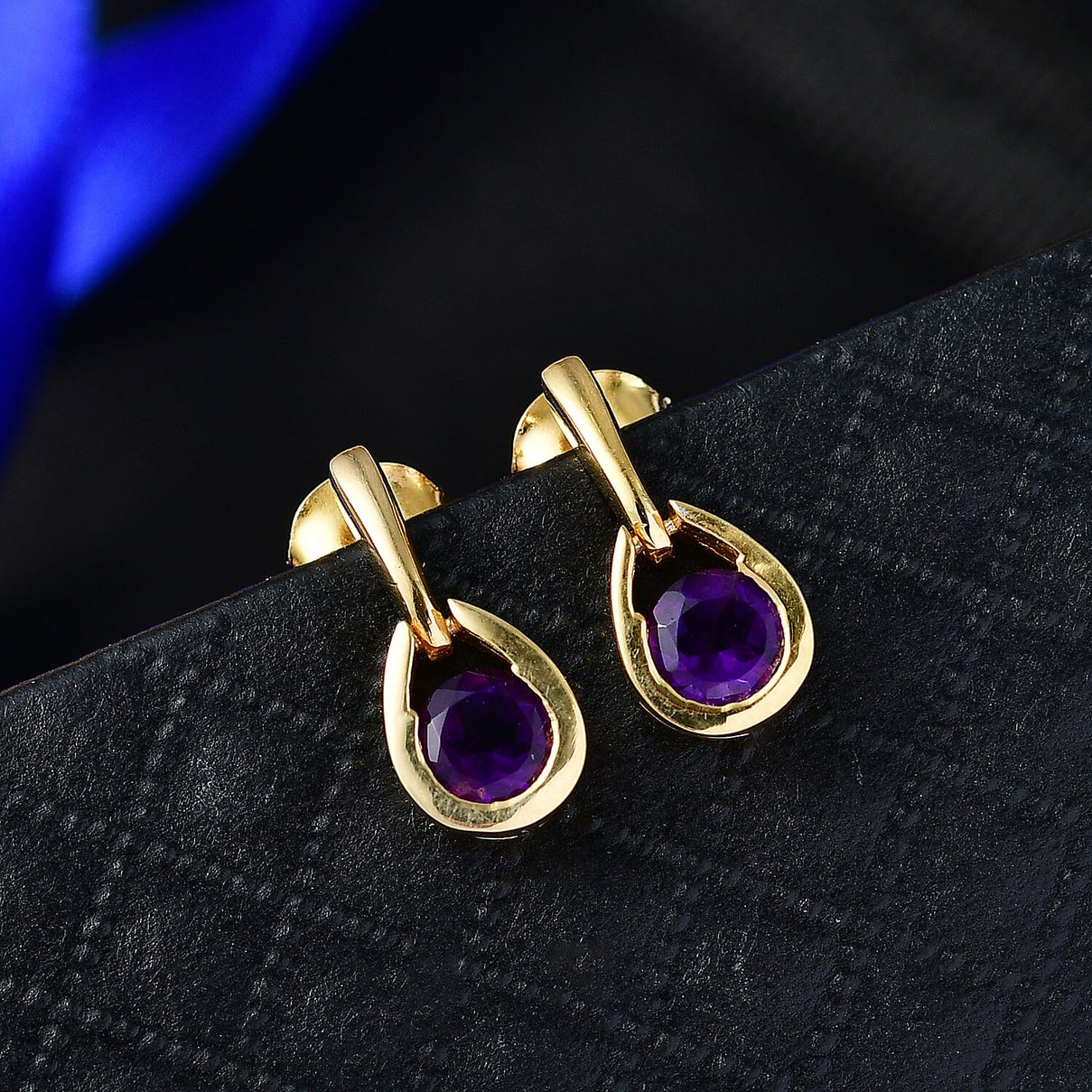 D'Joy AAA African Amethyst Dangling Earring with Push Post in Yellow Gold Plated Sterling Silver 1.00 Ct. V32529247 3