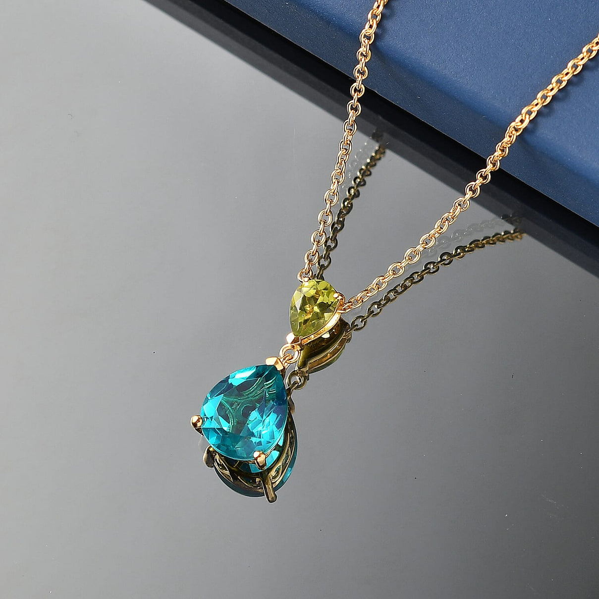 D'Joy Capri Blue Quartz, Peridot Pendant with Chain (Size 20) in Yellow Gold Tone 4.31 Ct. 4456996 3