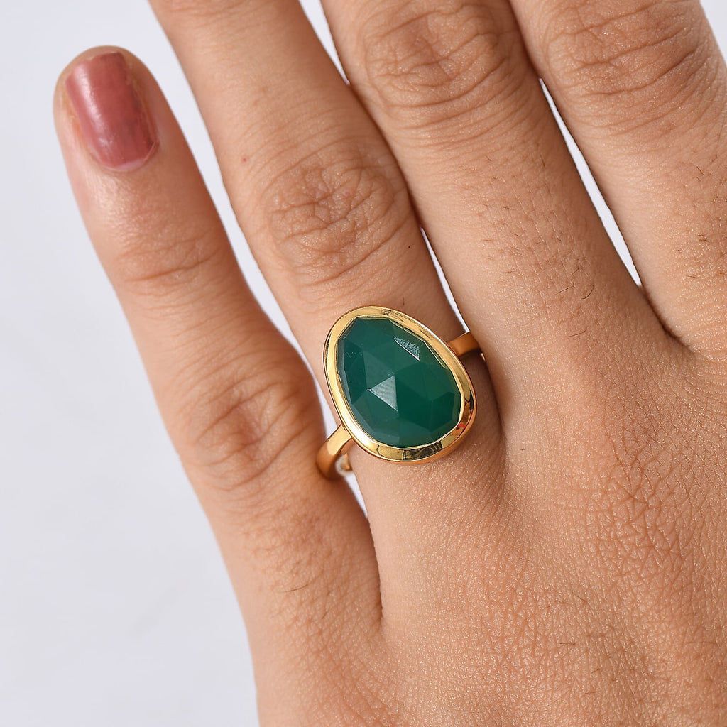D'Joy Green Onyx Solitaire Ring in 18K YG PlatingSterling Silver  7.331  Ct.