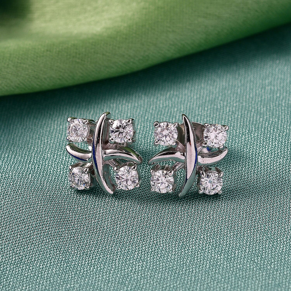 D'Joy Moissanite Cluster Earring with Push Back in Platinum Overlay Sterling Silver 8435030 3