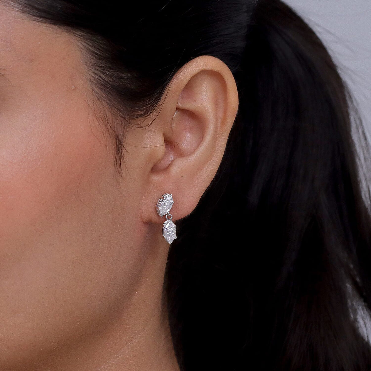 D'Joy - Moissanite Dangling Earring with Push Back in Platinum Overlay Sterling Silver 2.00 Ct 8556018 2