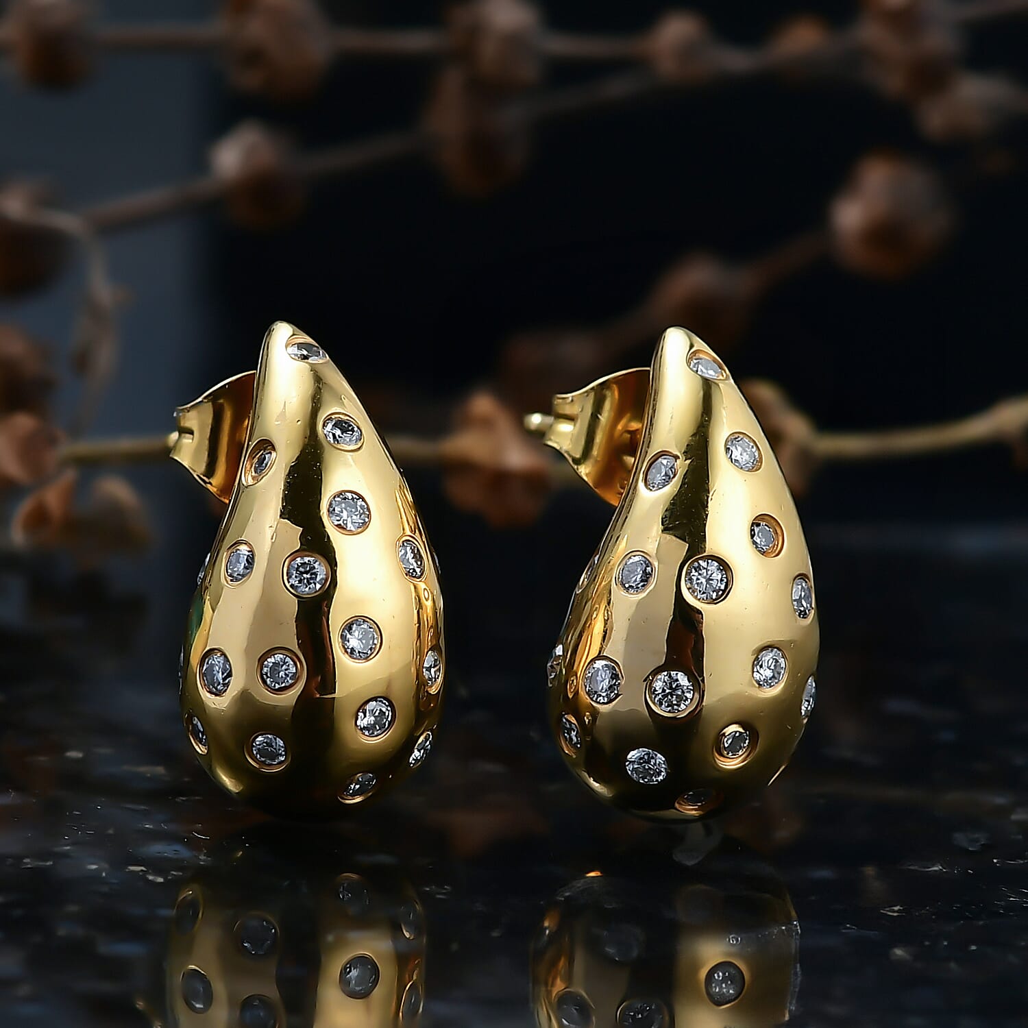 D'joy Moissanite Raindrop earring in 18K YG Vermeil Sterling Silver 8250601 2