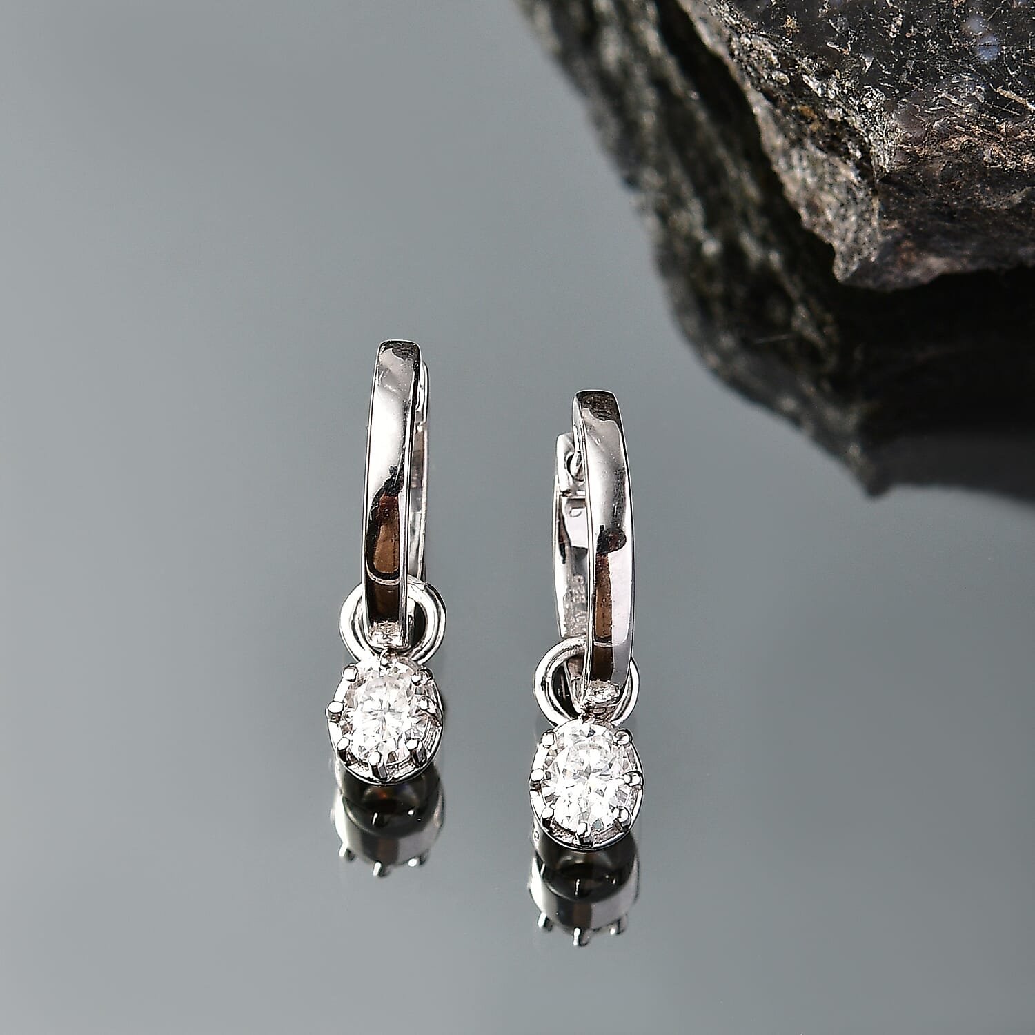 D'Joy - Moissanite Solitaire Full Hoop Earring in Platinum Overlay Sterling Silver 8571945 3