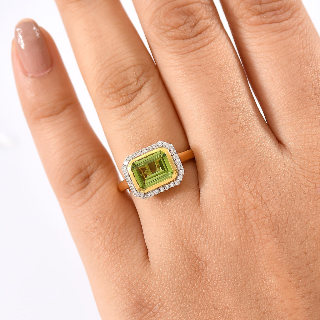 D'joy White Zircon & Deco Peridot Bloom Ring in 18K Yellow Gold Plating Sterling Silver 2.76 Ct.