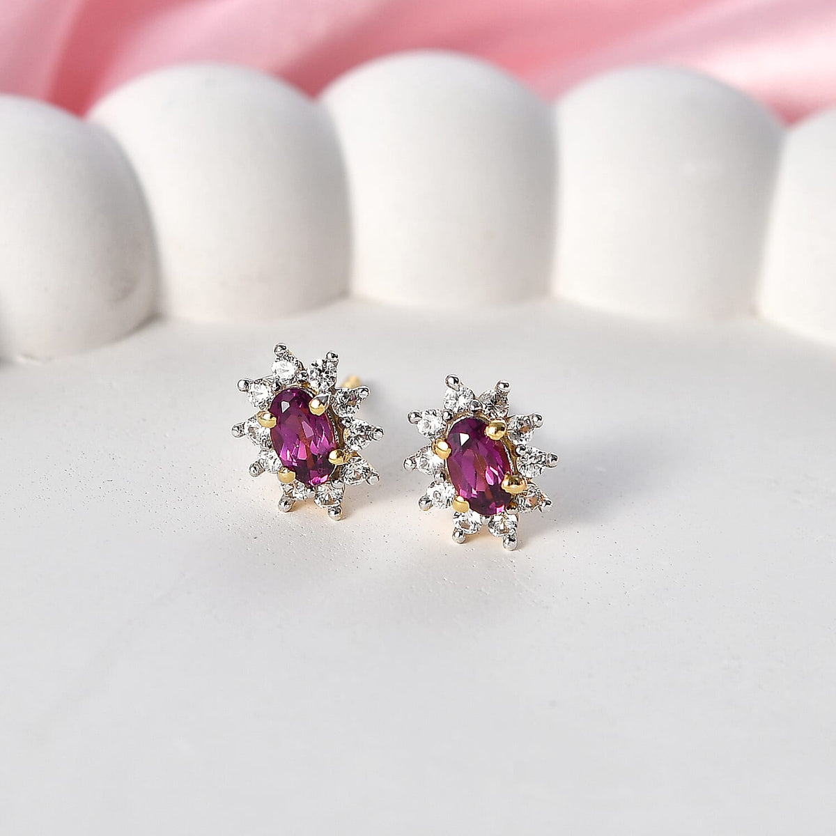D'Joy - Natural Radiant Ember Garnet &amp; White Zircon Stud Push Post Halo Earring in Yellow Gold Plated Sterling Silver 1.00 Ct. V32527649 3