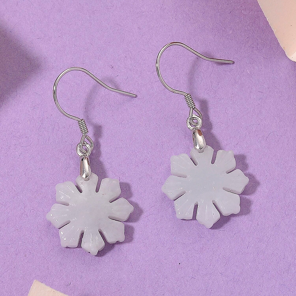 D'Joy White Jade Snowflake Earring in Rhodium Overlay Sterling Silver 20.00 Ct. 8378333 2