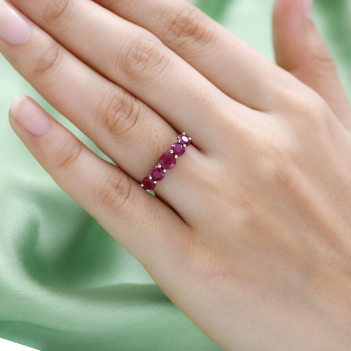 950 Platinum AAAA Ruby and Diamond (VS) Ring 7197080 4