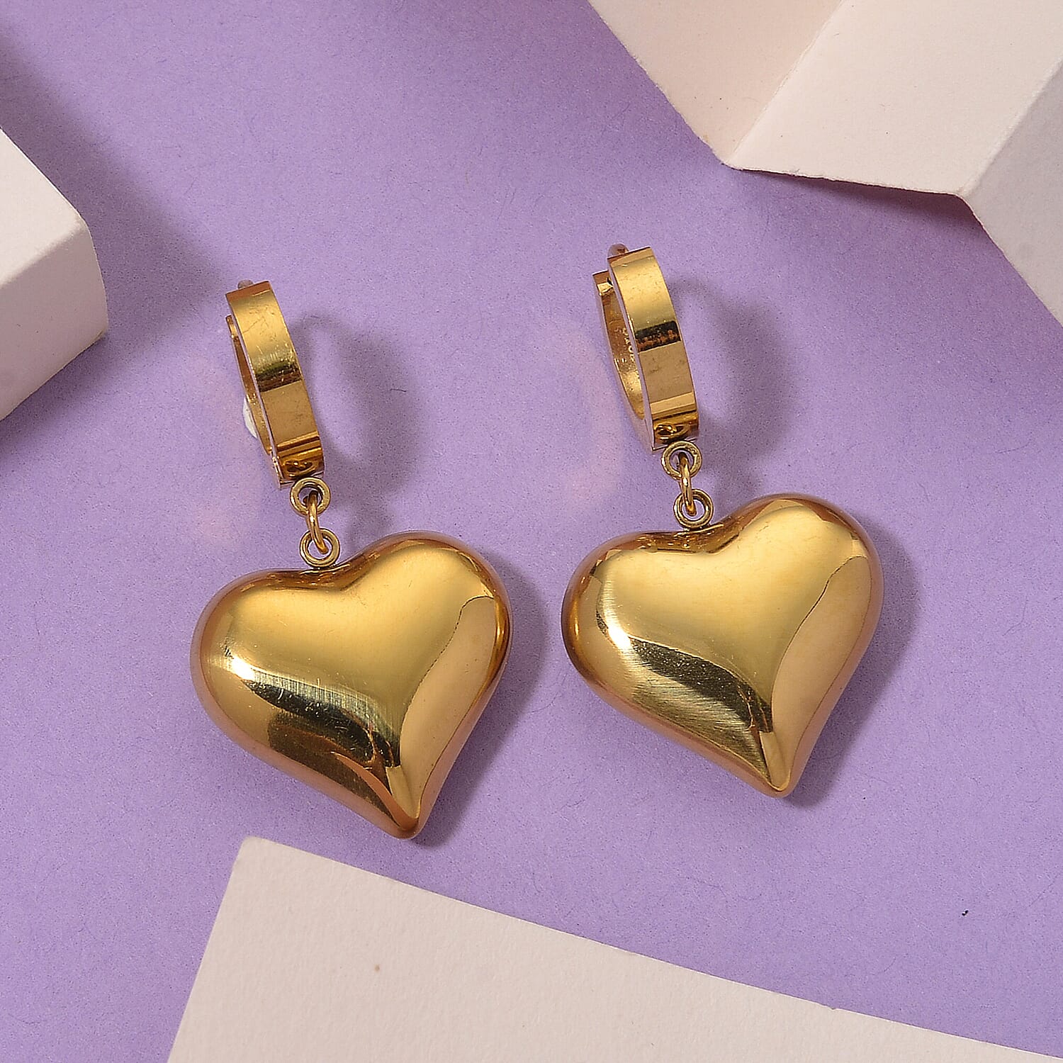 Heart Dangling Earrings in Yellow Gold Tone 8239330 2