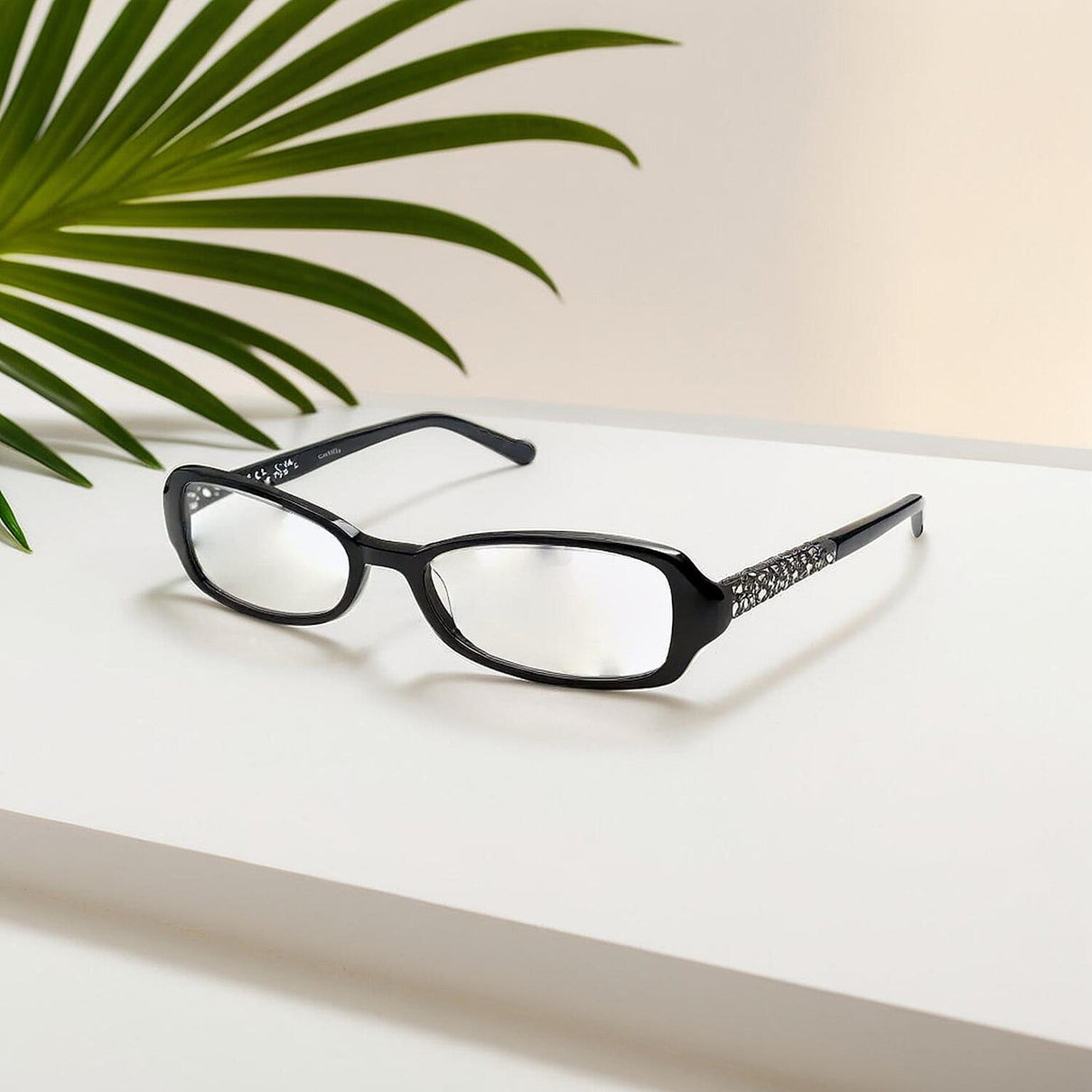 Designer Closeout - Lulu Guinness Reading Glasses (-3.0) - Black 7727780 1